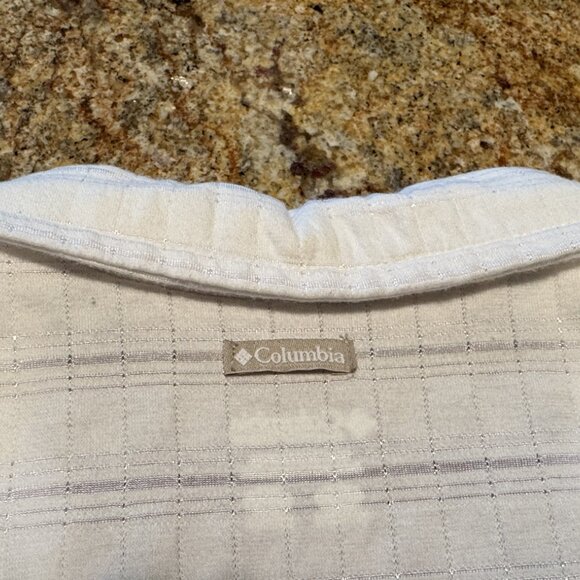 Columbia women's capped-sleeve summerweight blouse - Picture 4 of 4